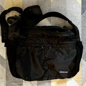 Patagonia Lightweight Travel Courier Bag - Black - nearly new